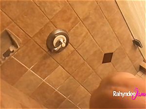 Rahyndee James fellating manhood and poking in douche pov